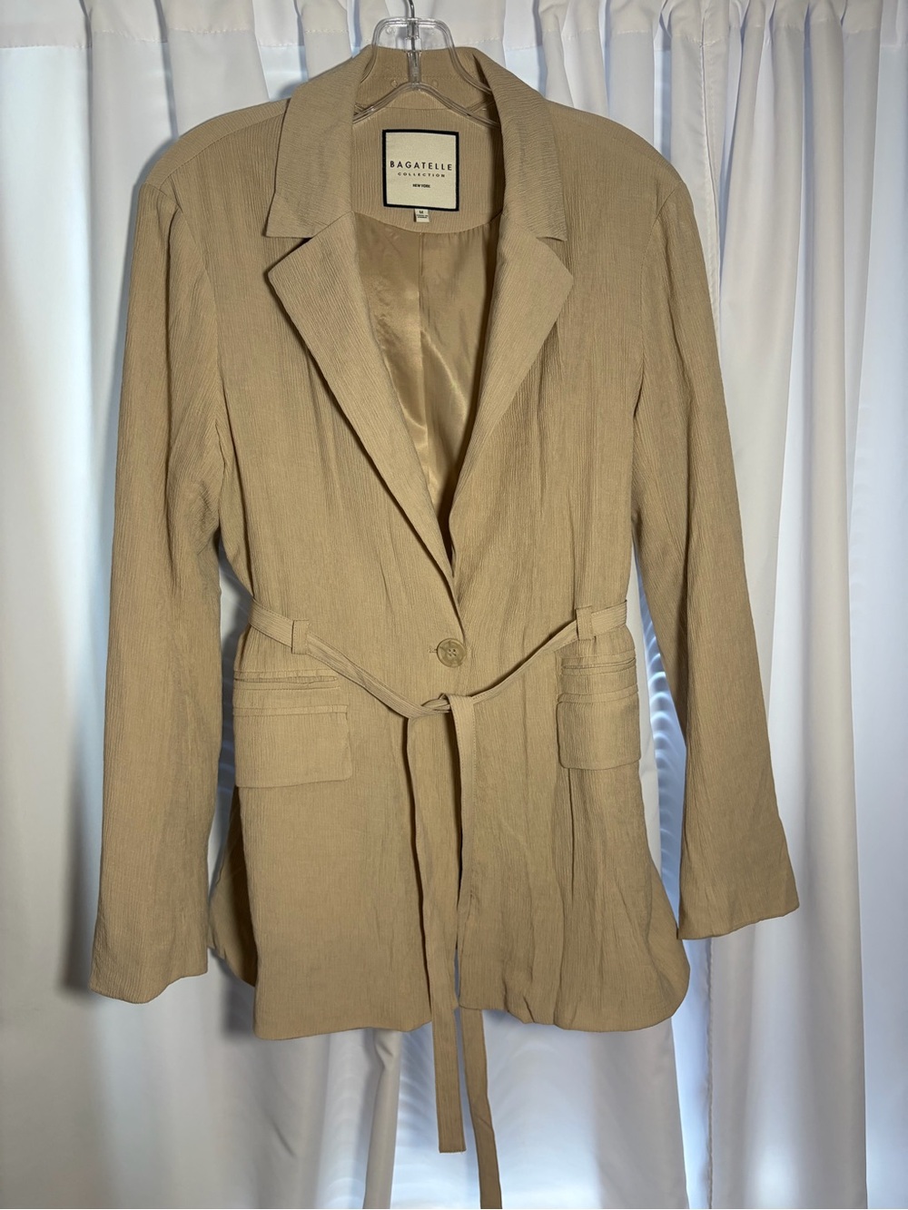 BAGATELLE COLLECTION Lightweight Beige Belted Blazer Jacket size M